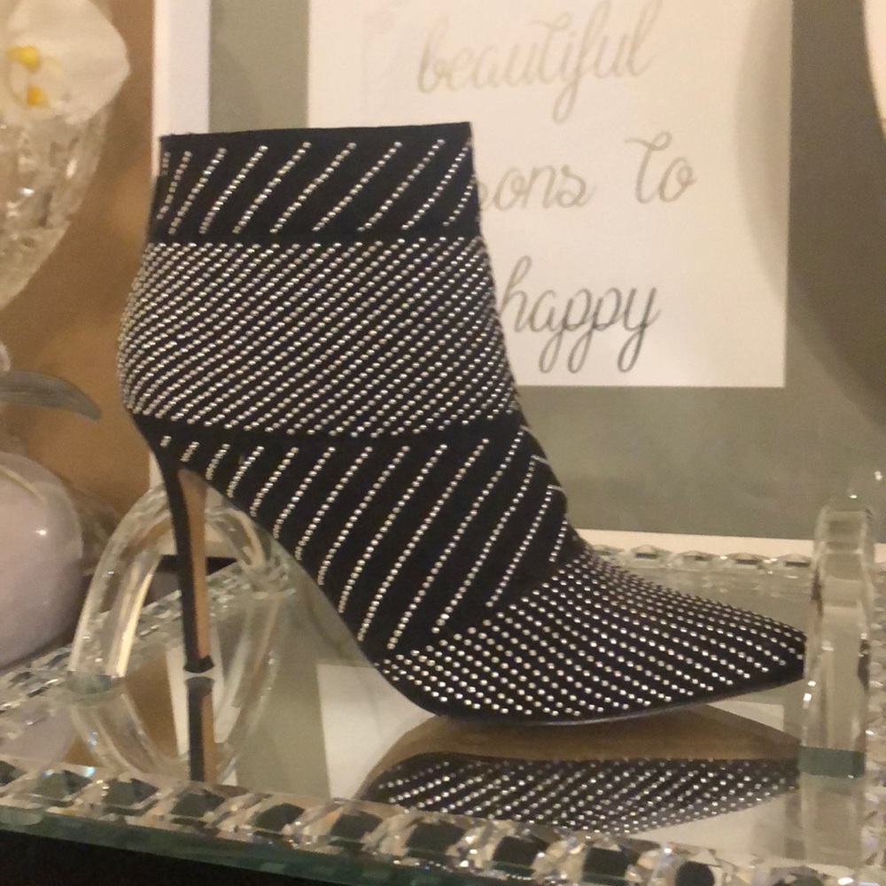 Express Booties